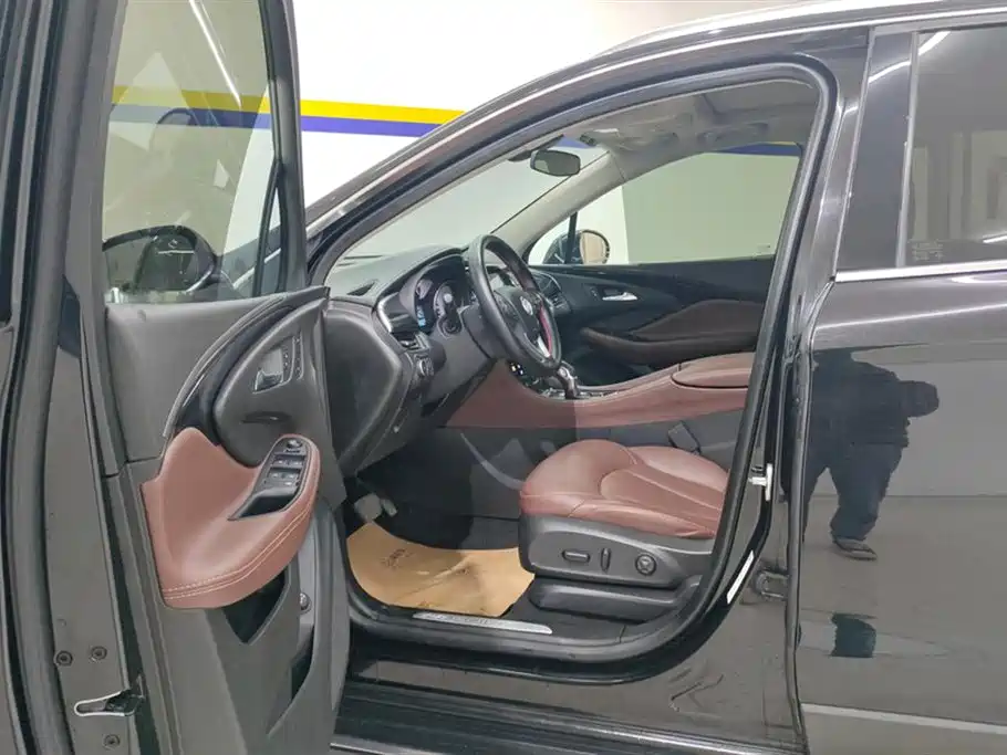 Buick Envision Plus 2020 20T FWD Luxury фото 9