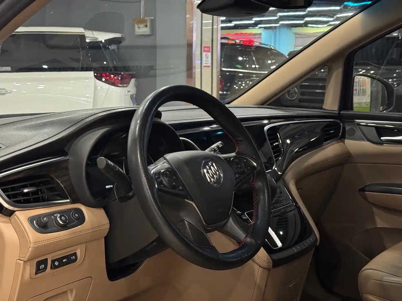 Buick GL8 2017 ES 28T Flagship China V фото 10