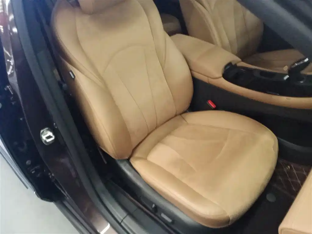 Buick LaCrosse 2018 Model 28T Elite Edition фото 25