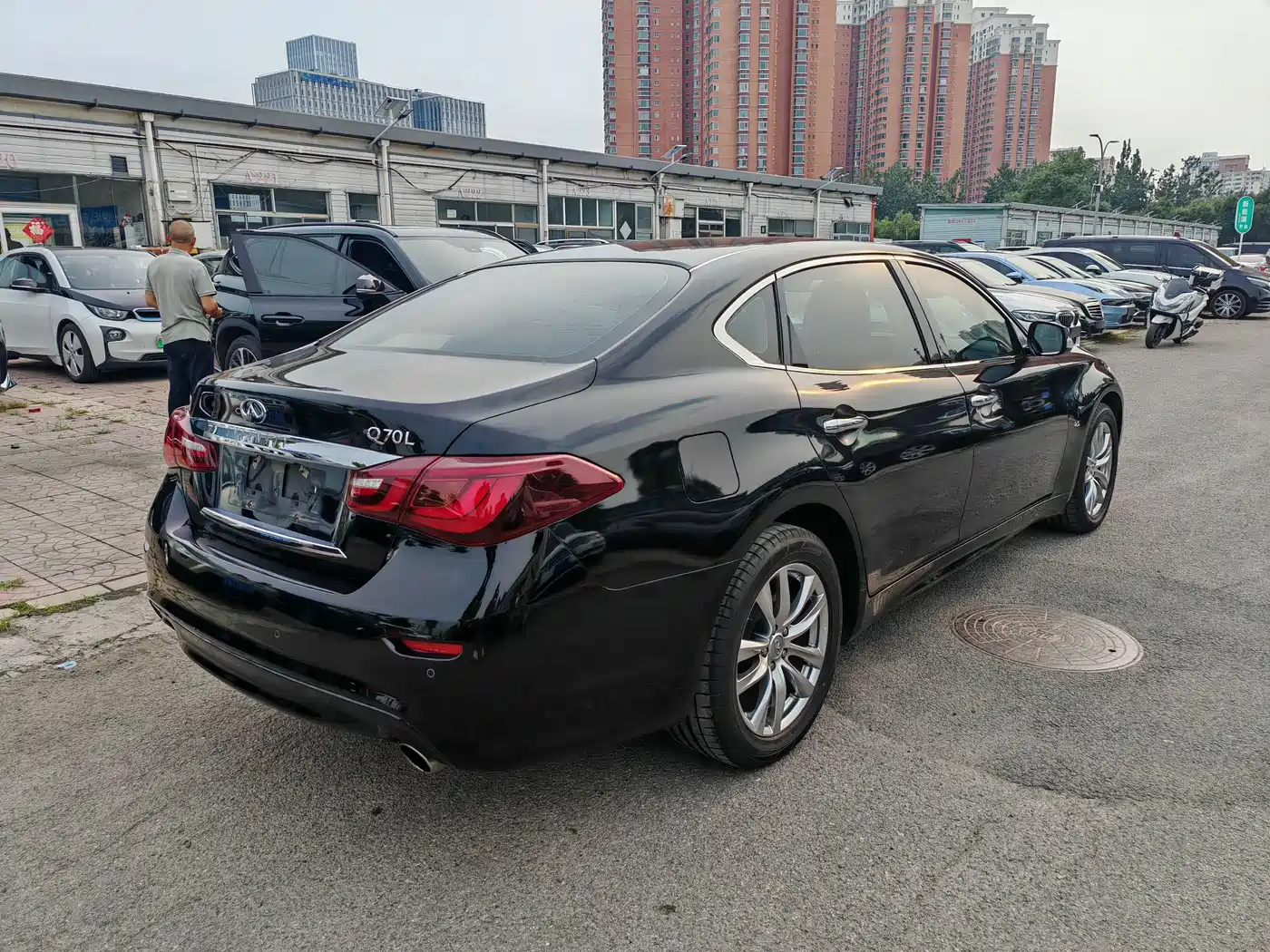 Infiniti Q70 2015 2015 Q70L 2.5L Elite