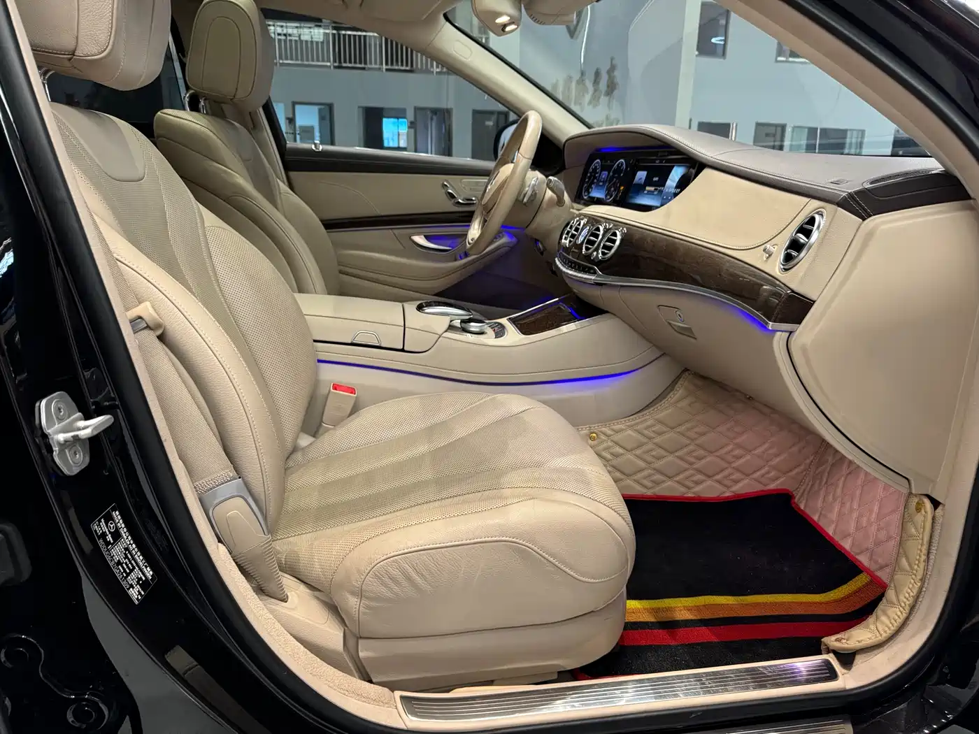 Mercedes-Benz S-Class 2016 S 320 L Business Edition фото 24