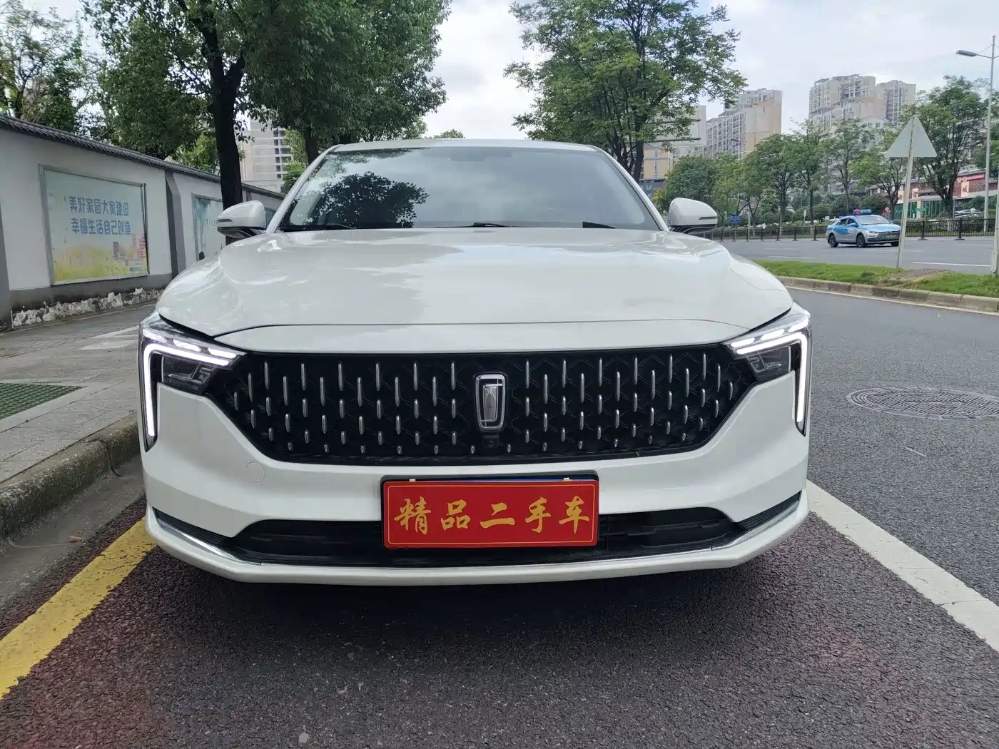 Фото 2 - Besturn B70