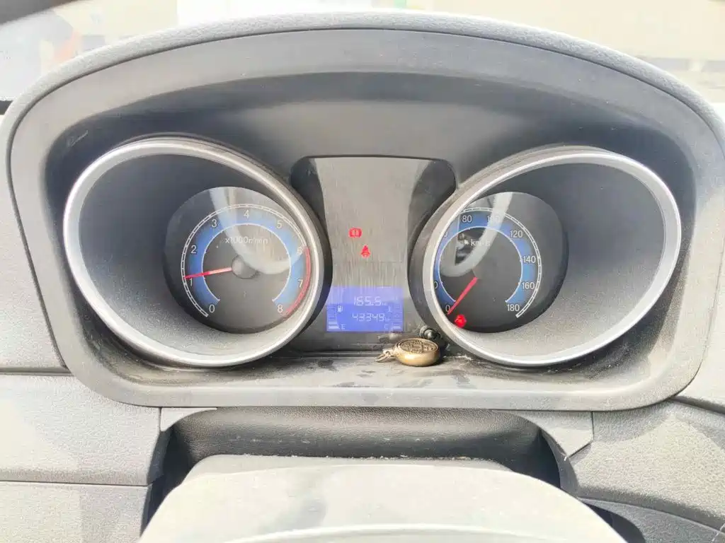 Changan Kaicheng Changan Ruixing M70 2022 2019 1.5L Comfort Version China VI 6-seater Flat Roof Dual Swing Doors DAM15KL