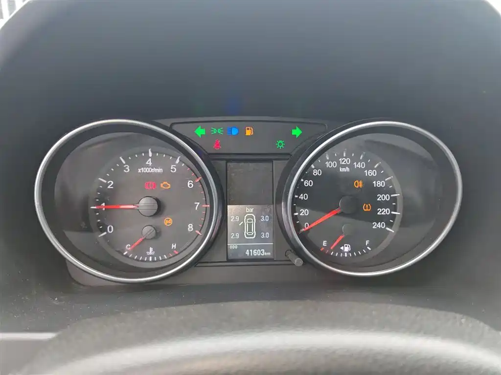 Haval M6 2019 1.5T Manual 2WD Urban Type China VI фото 8