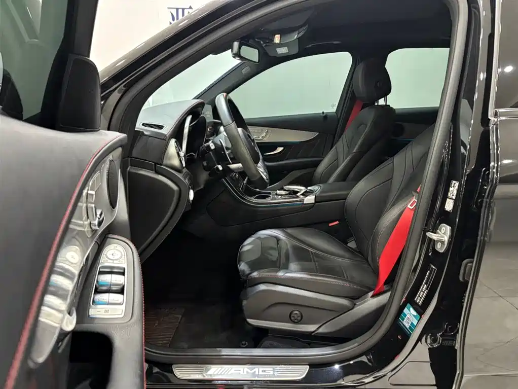 Mercedes-Benz GLC AMG 2017 AMG GLC 43 4MATIC фото 11