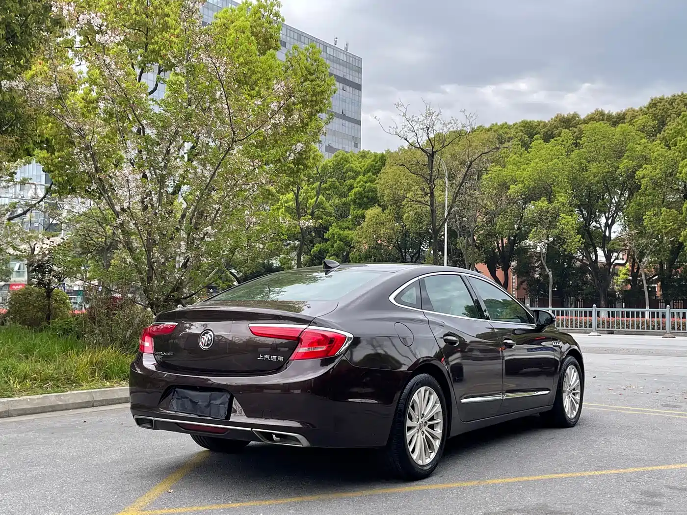 Buick LaCrosse 2016 Facelift 28T Elite фото 4