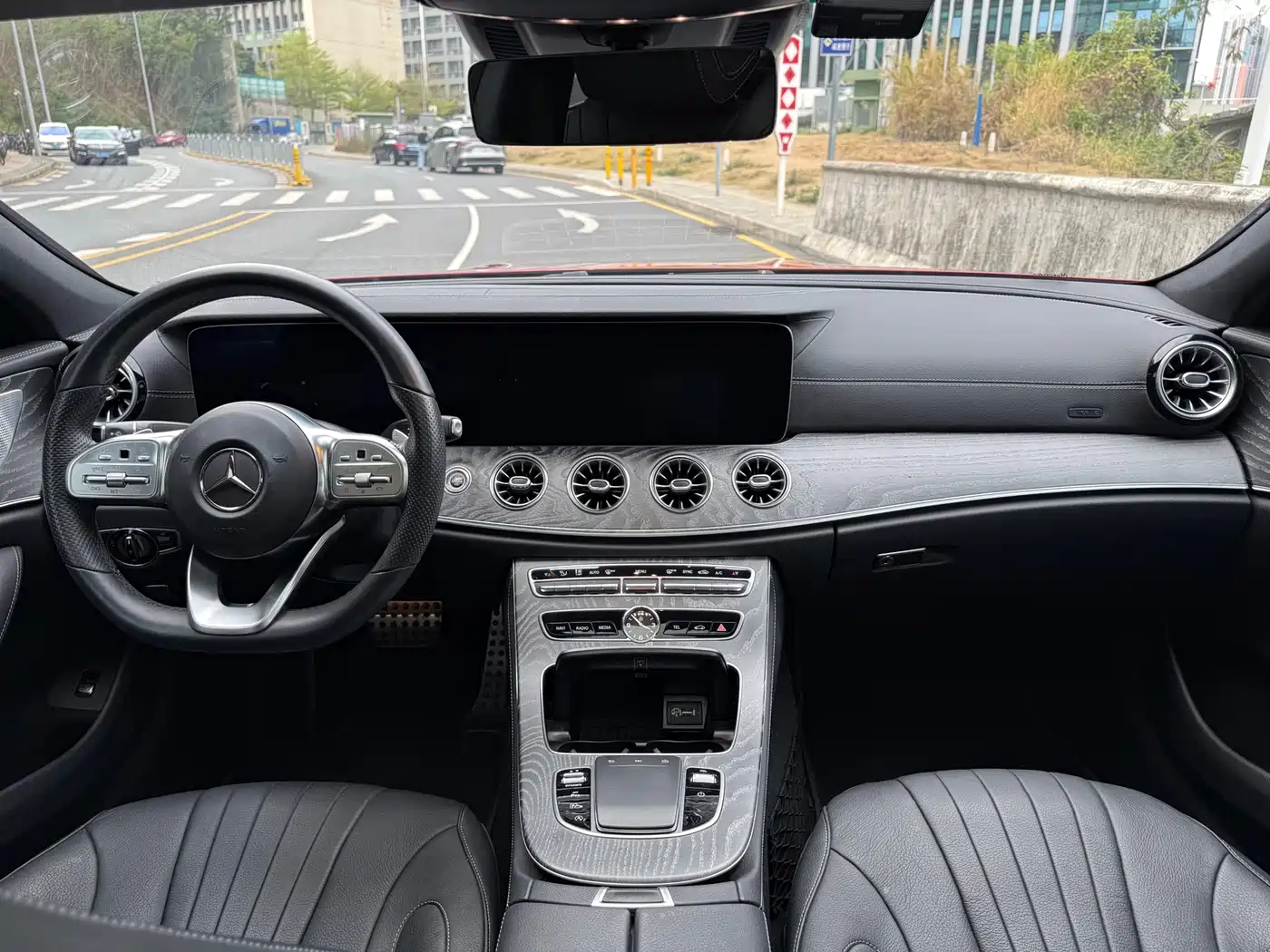 Mercedes-Benz CLS 2020 CLS 350 4MATIC фото 12