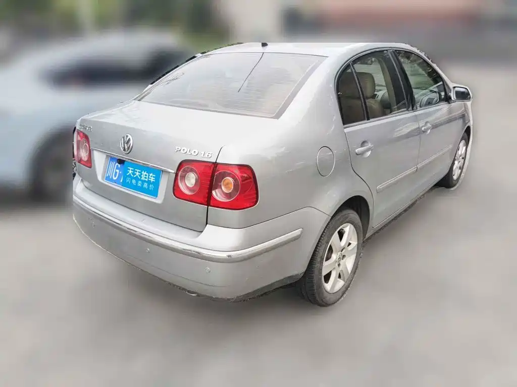 Фото 2 - Volkswagen Polo