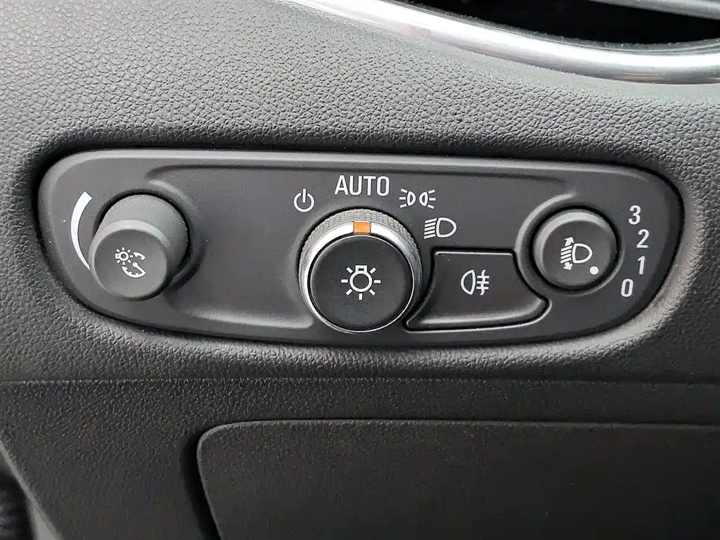 Chevrolet Malibu XL 2022 535T Auto Sharp Dynamic Edition фото 21