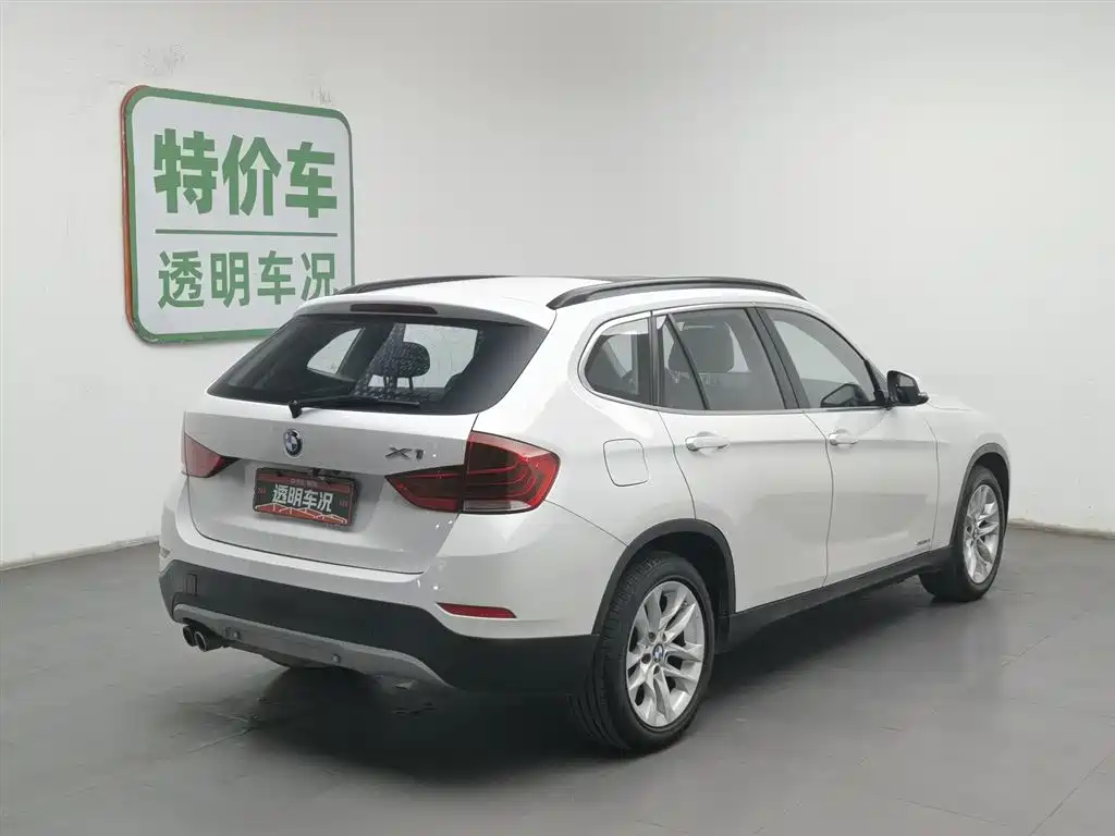 BMW X1 2015 Model sDrive18i Fashion Advanced Edition фото 2