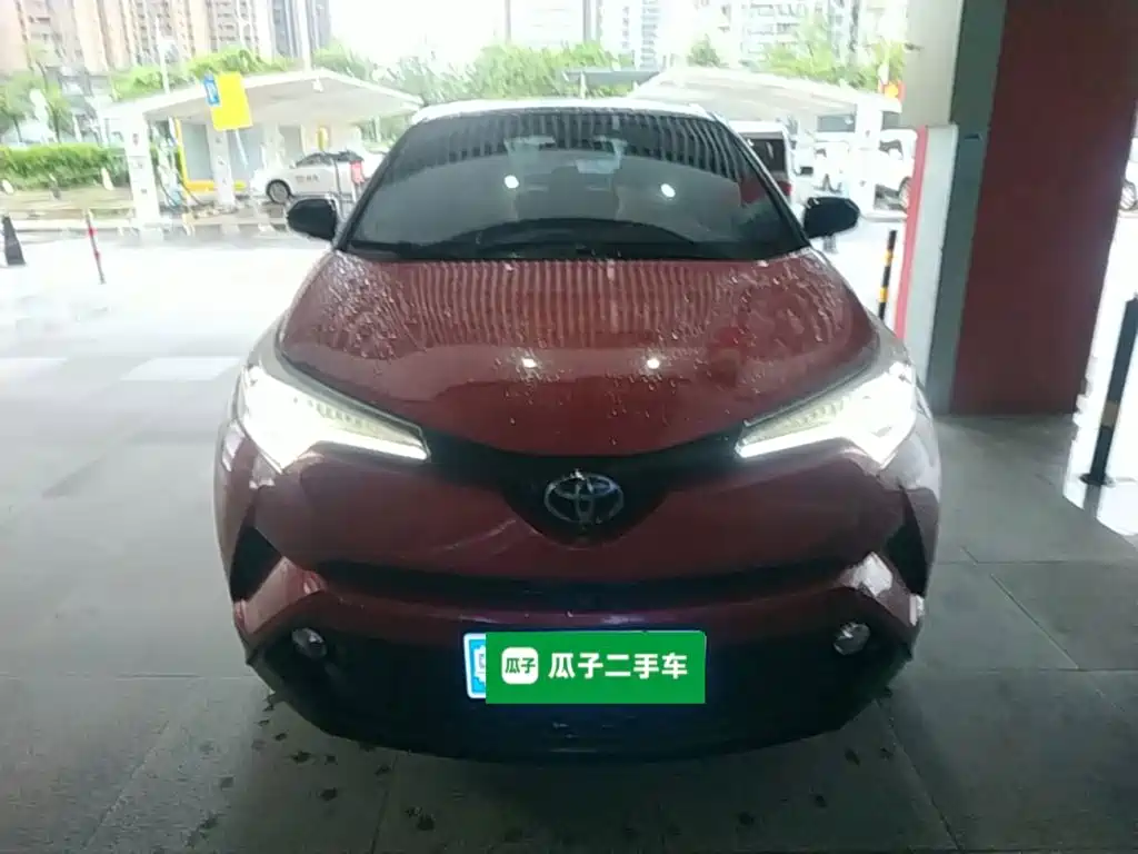 Toyota C-HR 2020 2020 Model 2.0L Luxury