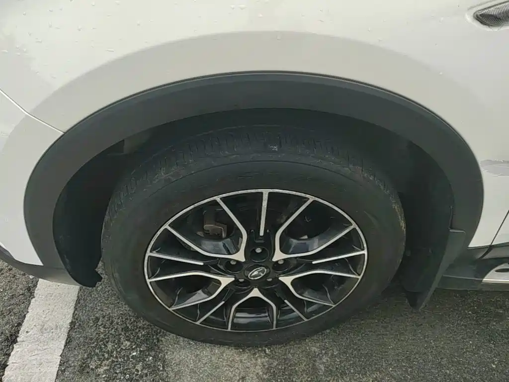 Soueast DX3 2018 2018 1.5T CVT Premium