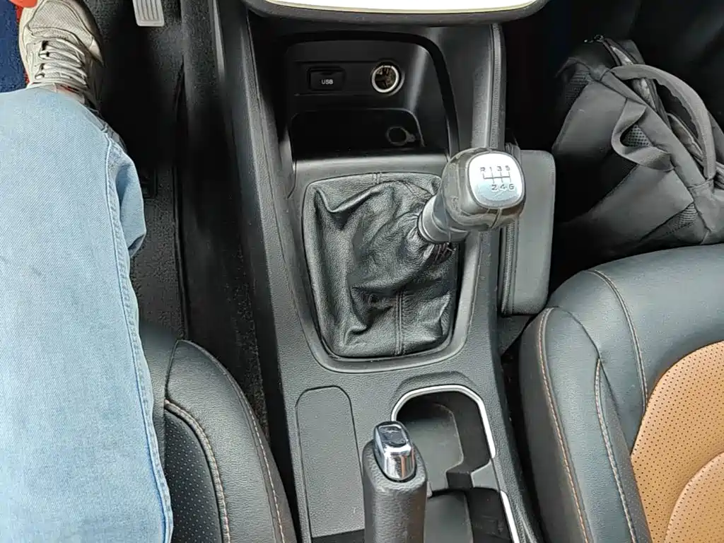 Wuling Motors Wuling Hongguang S3 2018 2018 1.5L Manual Comfort China V