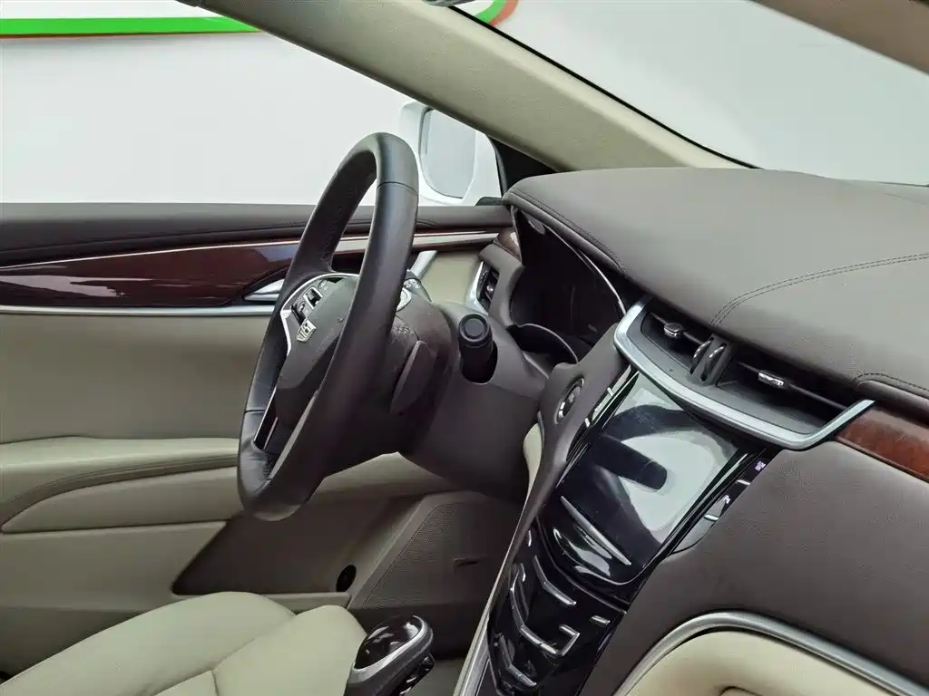 Cadillac XTS 2017 28T Elite фото 22
