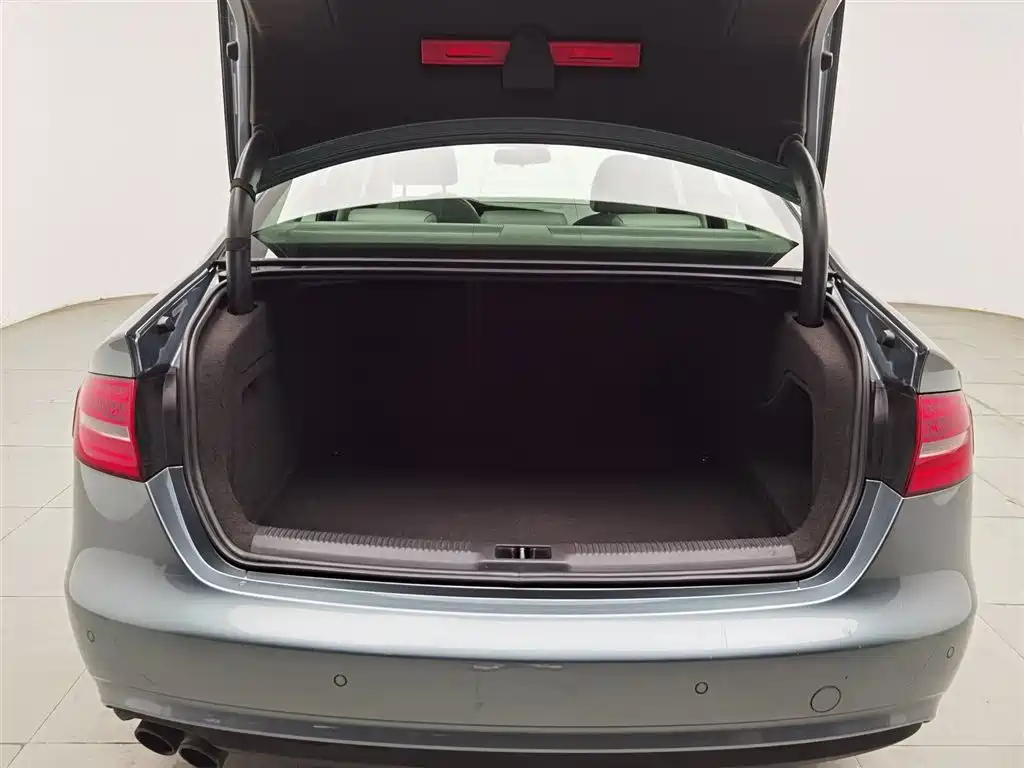 Audi A4L 2015 35 TFSI Auto Comfort фото 16