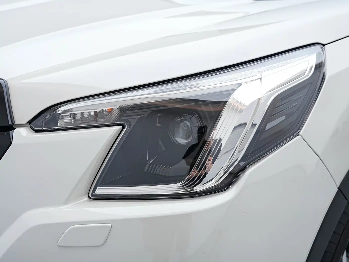 Subaru Forester 2023 2022 2.0i AWD Luxury Edition with EyeSight