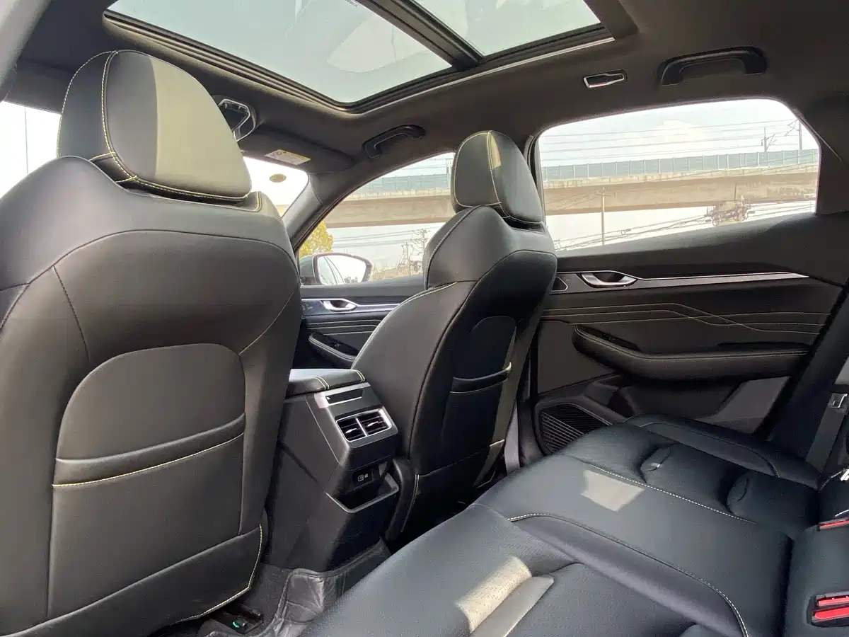 GEELY AUTOMOBILE XINGRUI