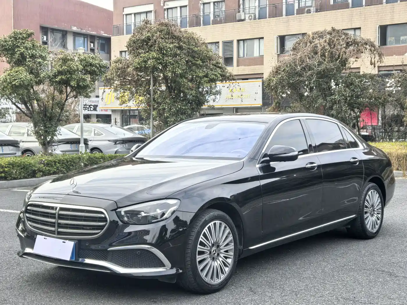 Mercedes-Benz E-Class 2021 E 300 L Fashion