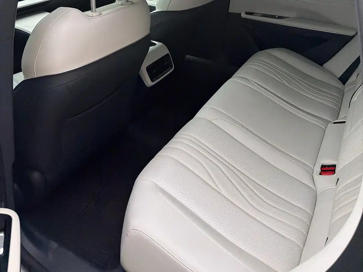 Geely Galaxy Galaxy E8 2024 2024 665km RWD Starship Voyager Edition