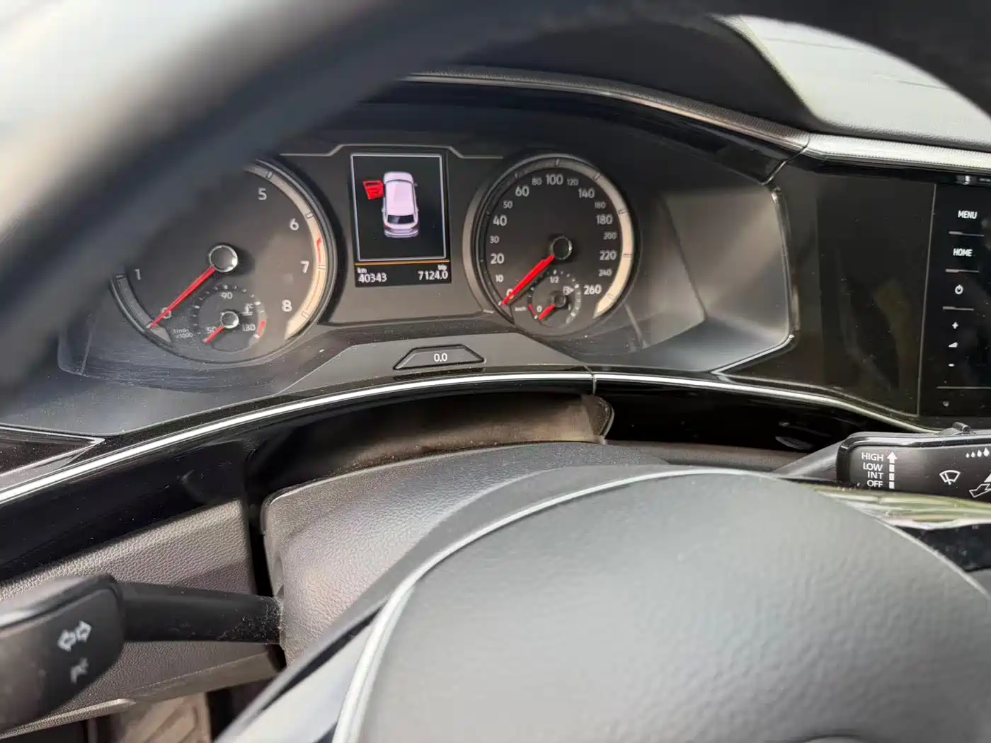 Volkswagen Tayron 2022 280TSI 2WD Luxury Smart Connect Edition фото 10