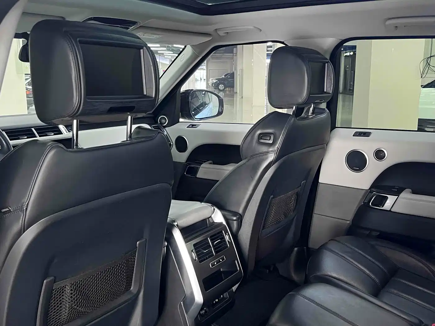 Land Rover Range Rover Sport 2014 3.0 SC V6 HSE DYNAMIC фото 9