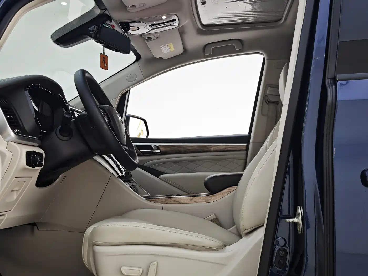 GAC Trumpchi Trumpchi M8 2018 320T Premium Edition фото 7