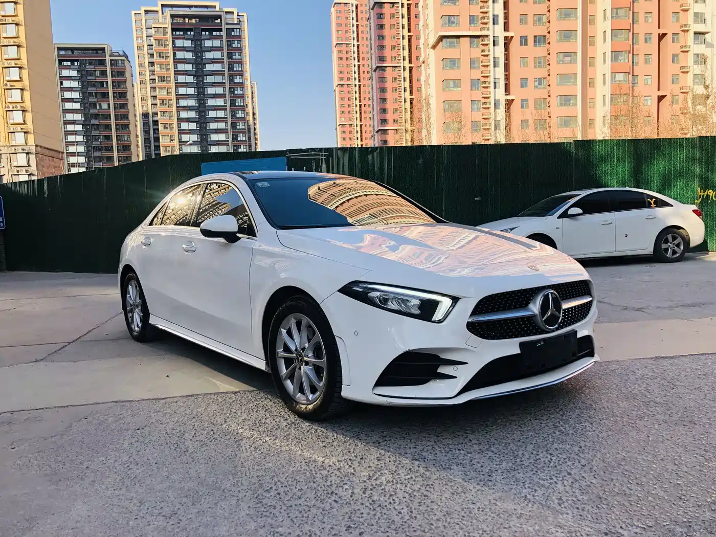 Mercedes-Benz A-Class 2021 A 200 L Sport Sedan Fashion Edition фото 3