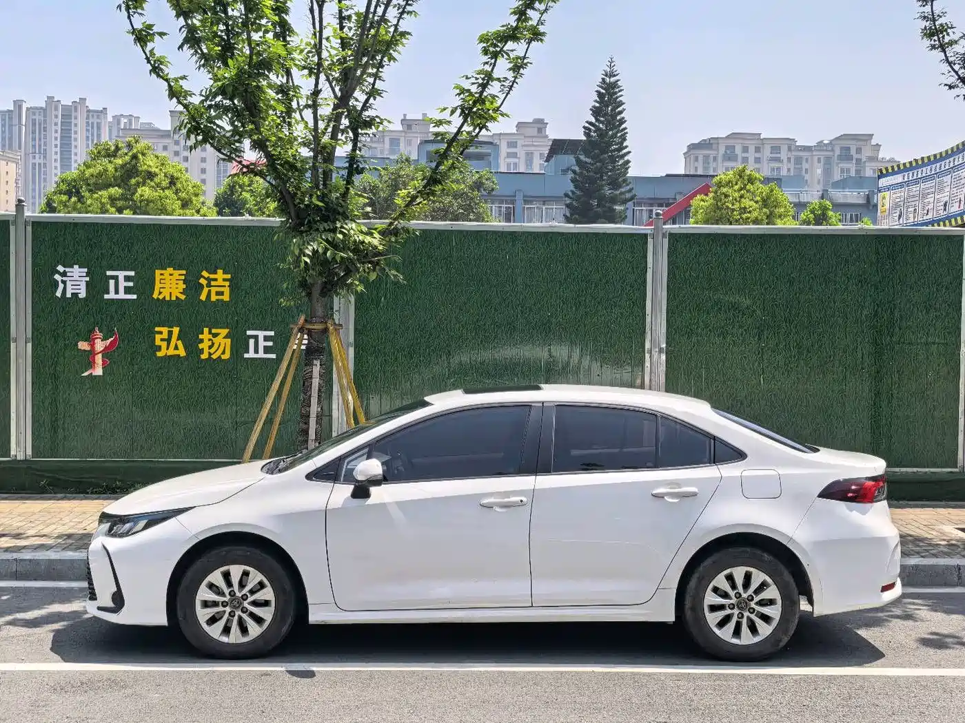 Toyota Corolla 2019 1.2T S-CVT GL-i Elite Edition фото 3
