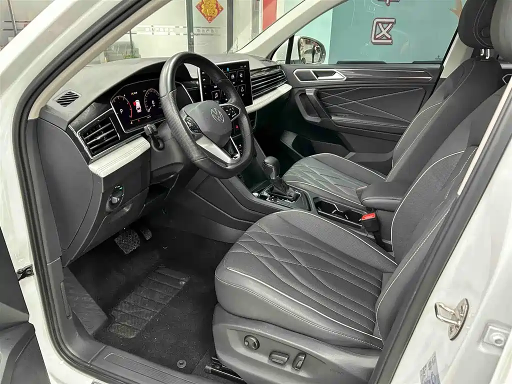 Volkswagen Tiguan L 2023 280TSI 2WD Trend Limited Edition фото 11
