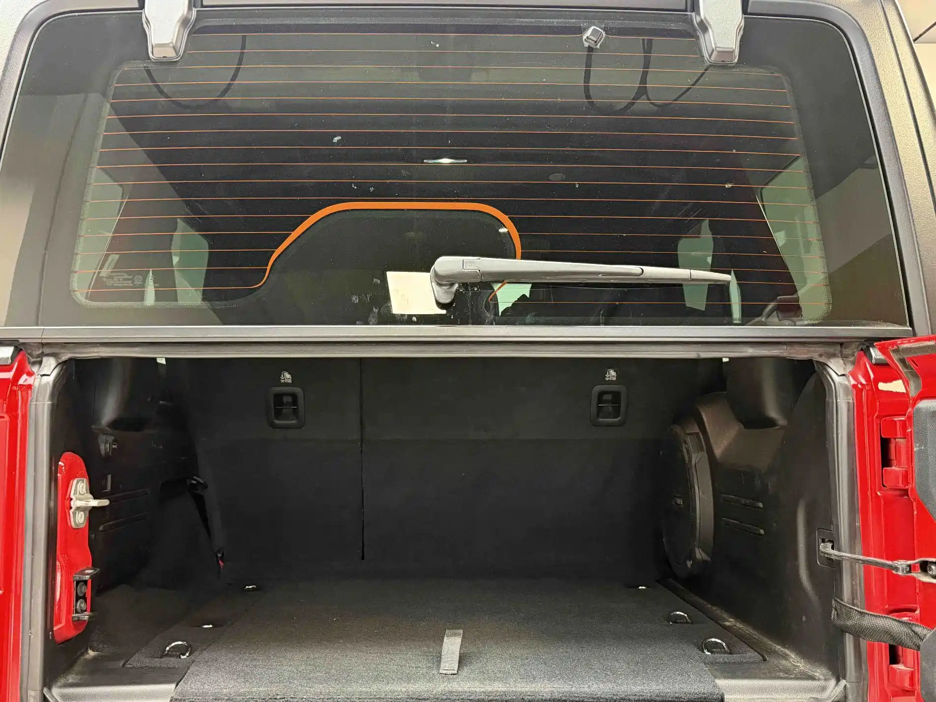 Фото 16 - Jeep Wrangler