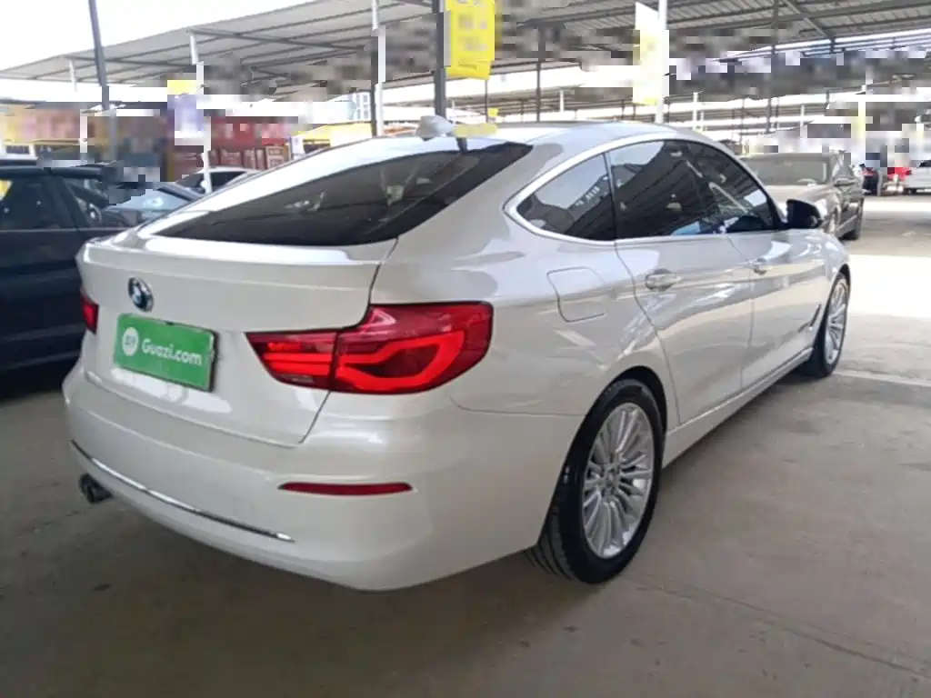 Photo 7 - BMW 3 Series GT