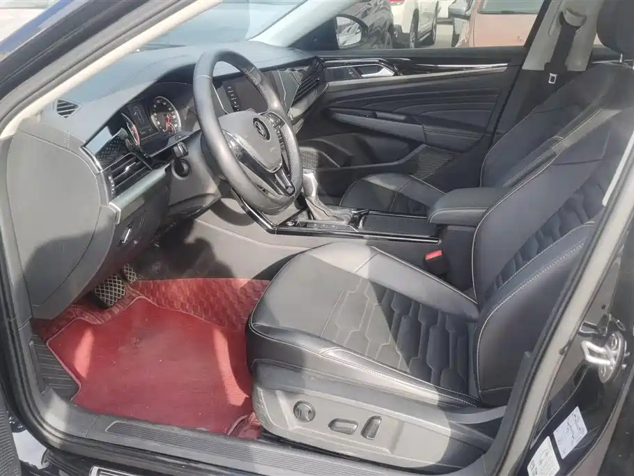 Volkswagen Passat 2020 330TSI Elite Edition China VI фото 9