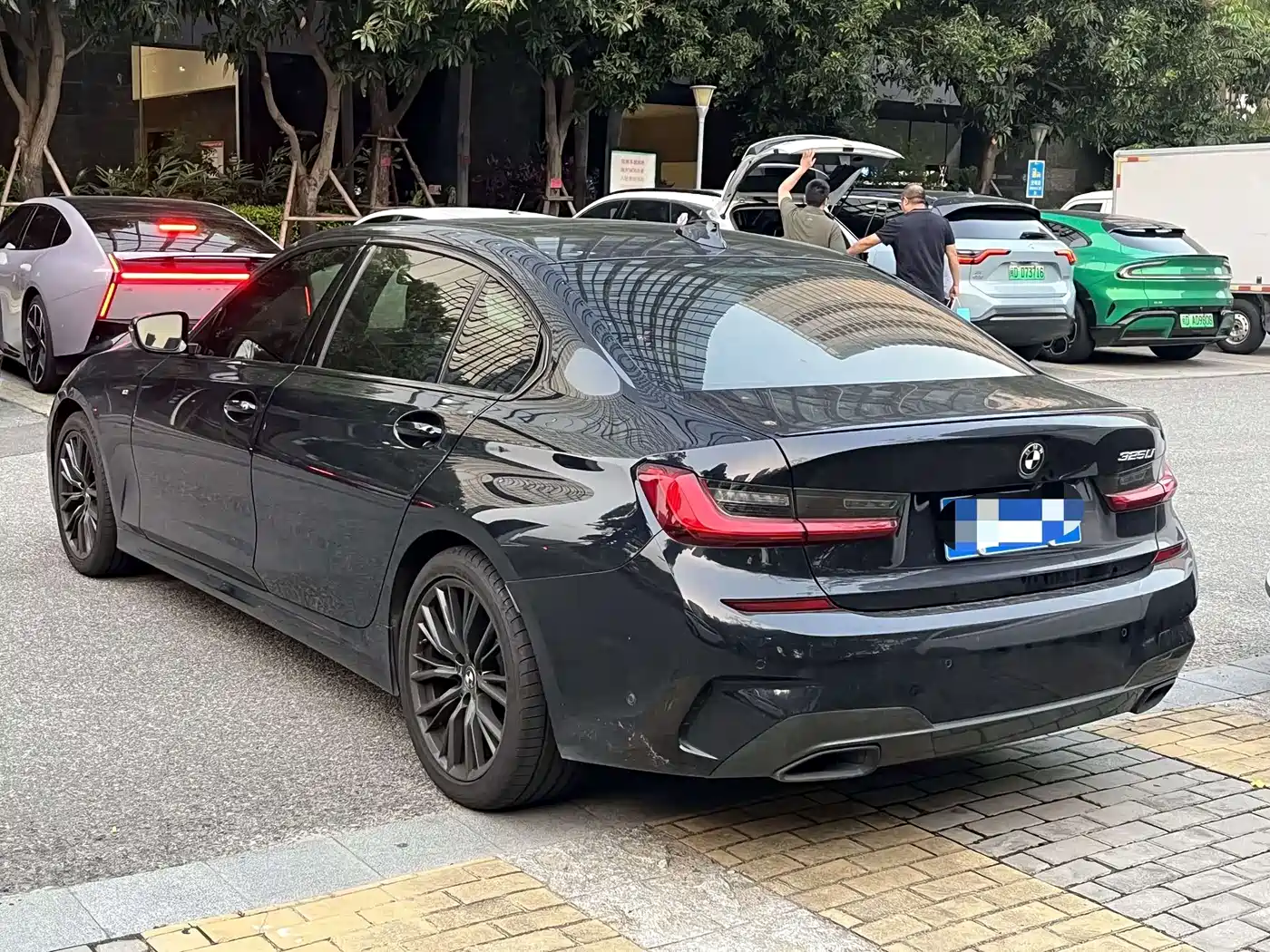 BMW 3 Series 2021 325Li M Sport Night Edition фото 5