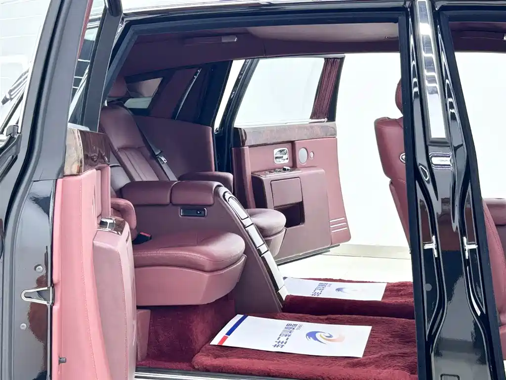 Rolls-Royce Phantom 2014 2013 6.7L Extended Wheelbase (EWB)