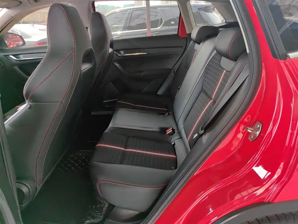 Škoda Kamiq 2020 GT TSI230 DSG Flagship Edition China VI фото 13