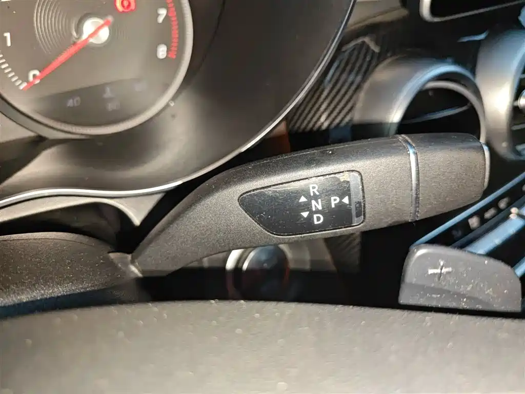 Mercedes-Benz GLC 2019 Model GLC 200 L 4MATIC фото 10