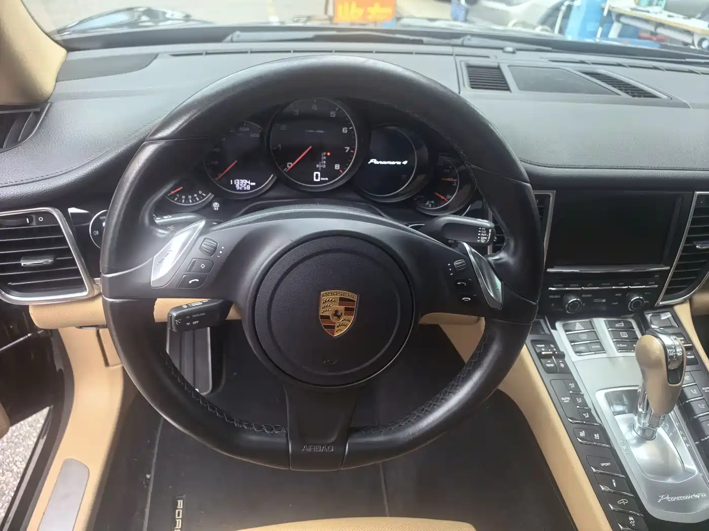Porsche Panamera 2016 Panamera 4 Edition 3.0T фото 9