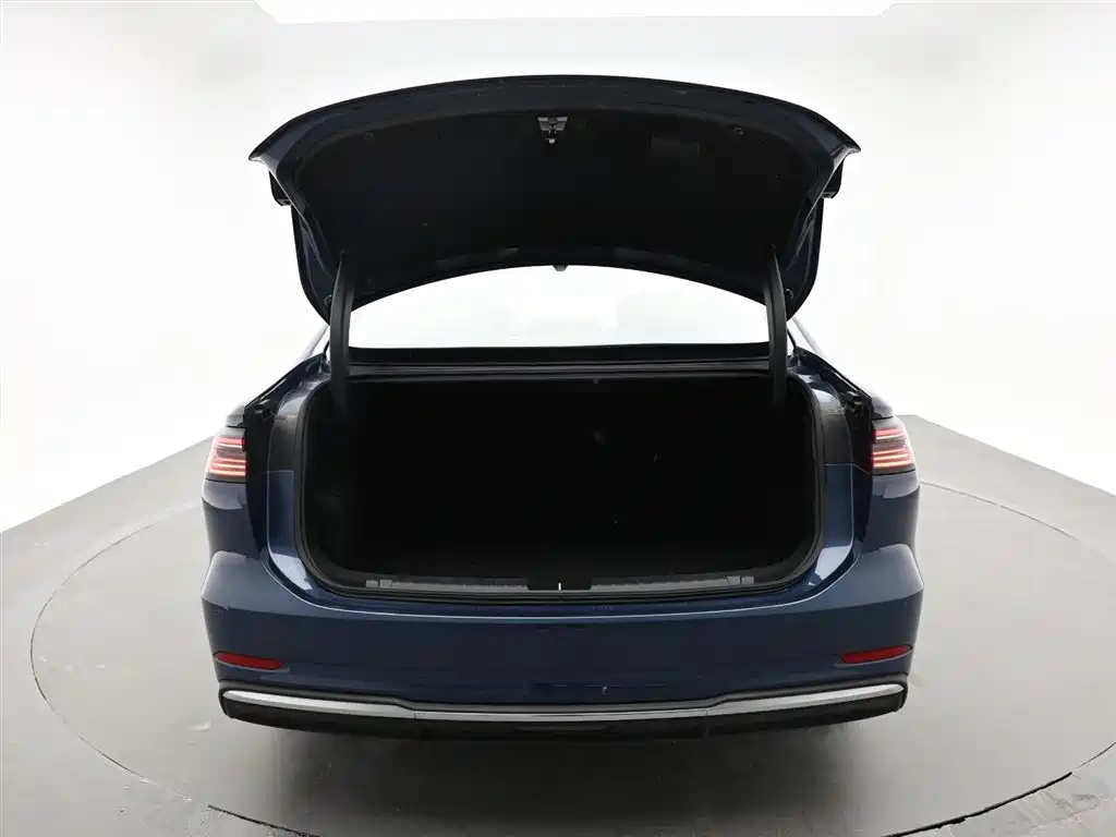 Geely Galaxy Galaxy A7 2025 EM-i фото 8