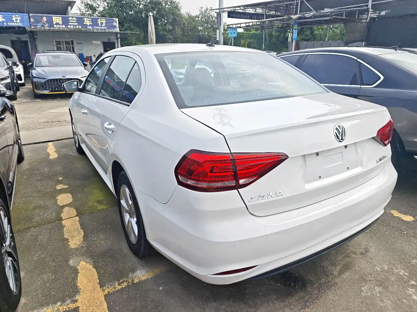 Фото 15 - Volkswagen Lavida