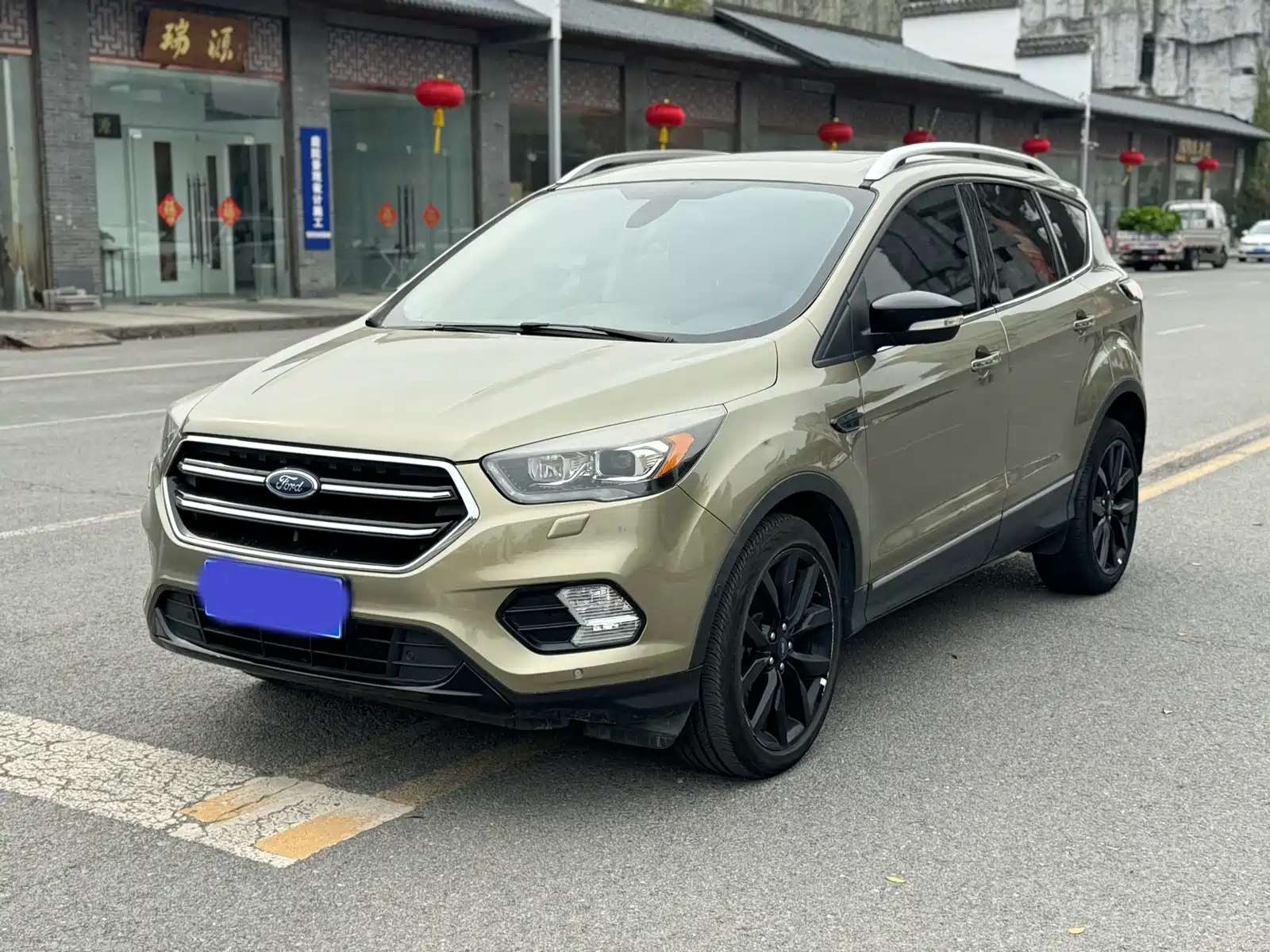 Фото 1 - Ford Kuga