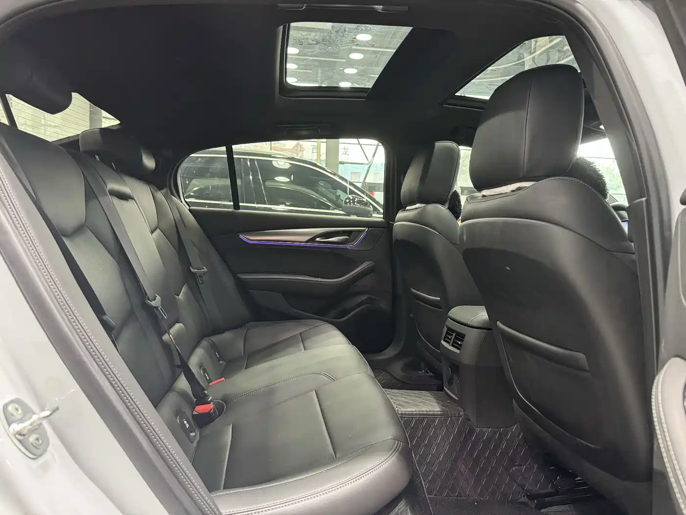 Cadillac CT5 2026 2025 Model 28T Urban Sport Edition