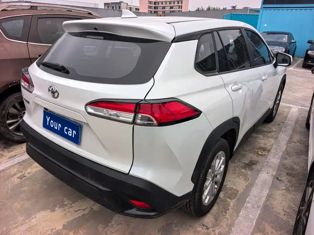Photo 6 - Toyota Frontlander