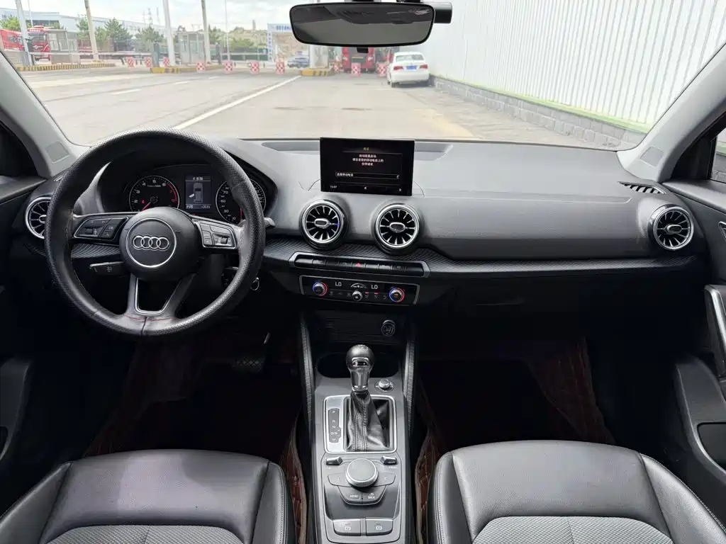 Audi Q2L 2019 2018 35 TFSI Fashion Elegance China V