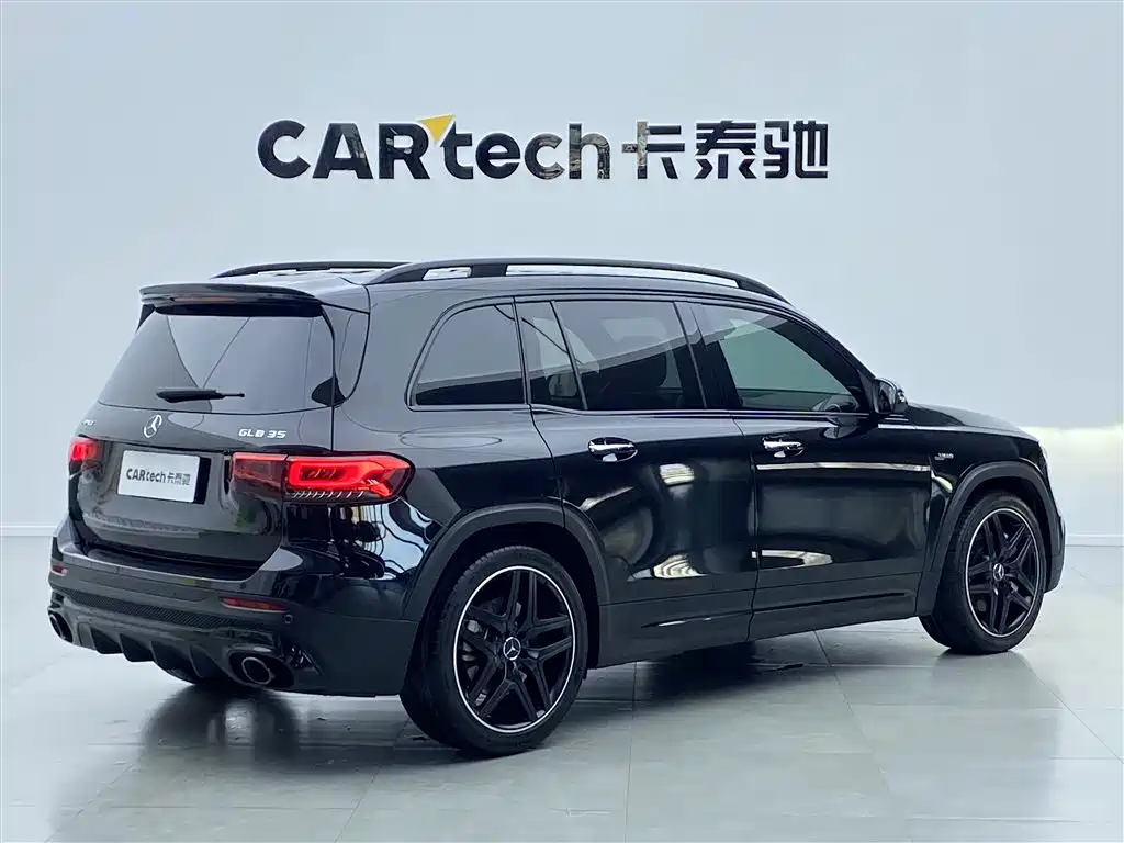 MERCEDES-BENZ GLB AMG