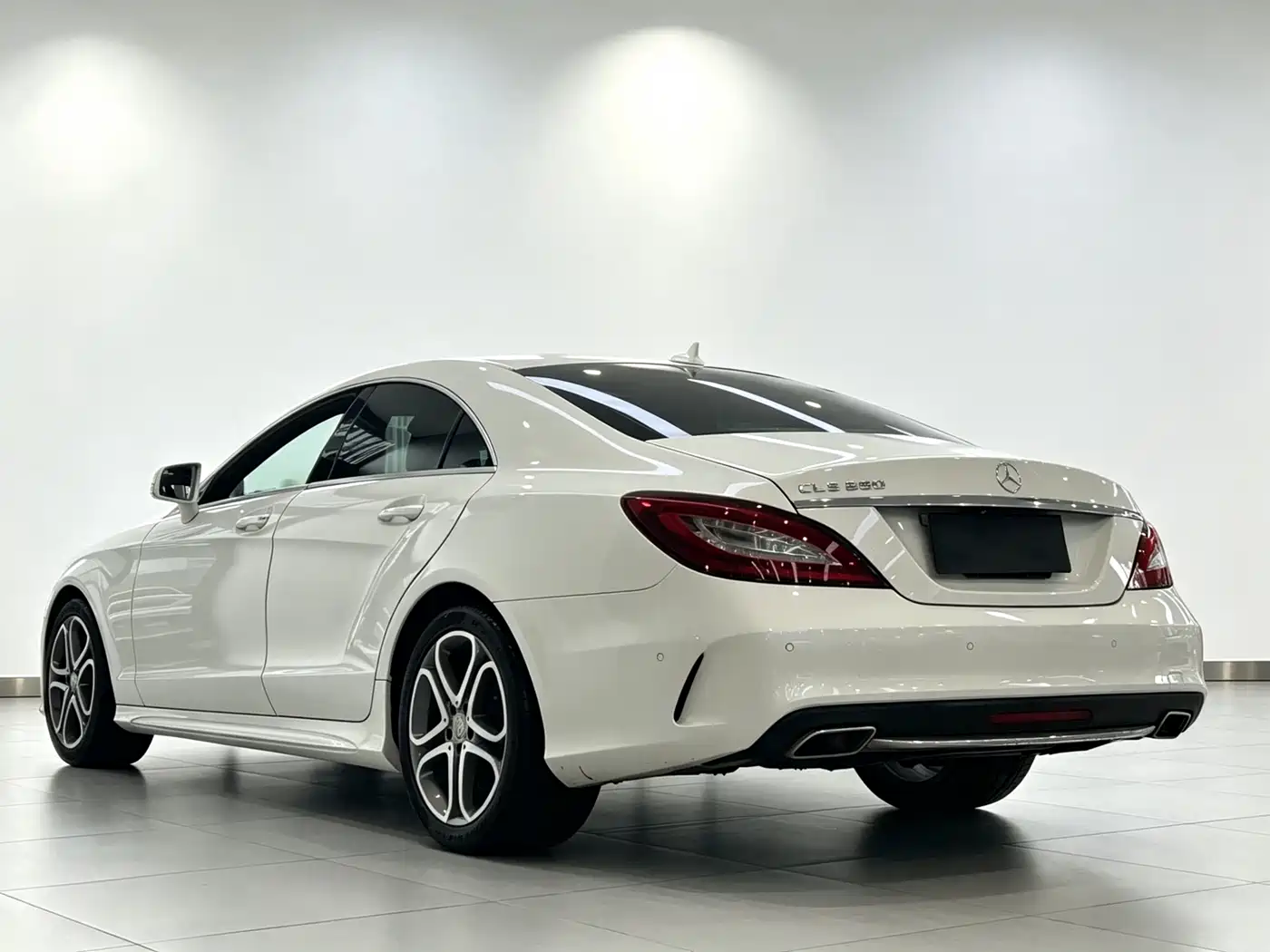 Mercedes-Benz CLS 2016 CLS 260 Edition фото 6