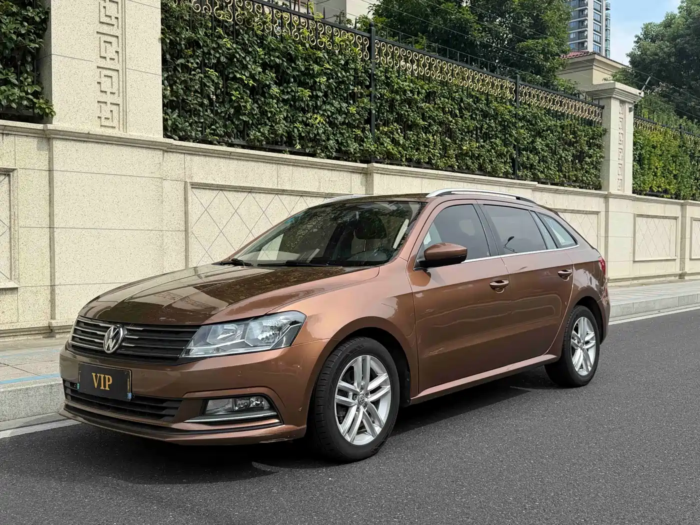 Volkswagen Lavida Tour 2017 2017 230TSI DSG Comfort Edition