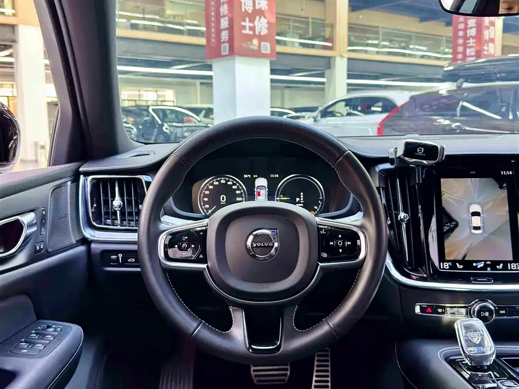Volvo S60 Plug-in Hybrid 2021 2021 T8 Twin Engine AWD R-Design Sport Edition
