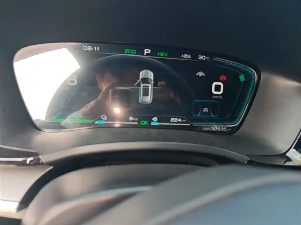 BYD Song PLUS PHEV 2021 DM-i 110KM Flagship PLUS фото 12