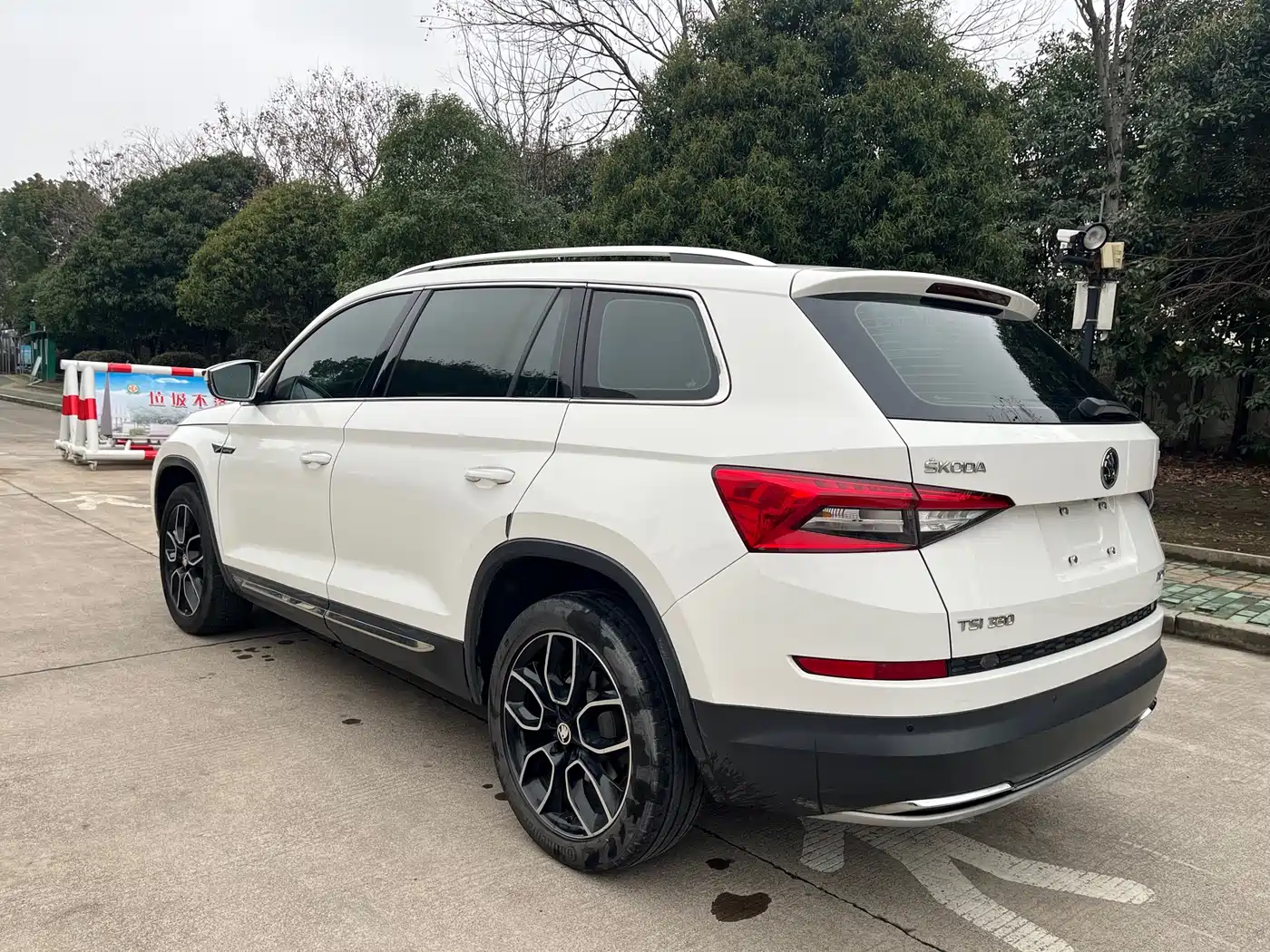 Škoda Kodiaq 2018 TSI330 7-seat FWD Luxury Tech фото 4