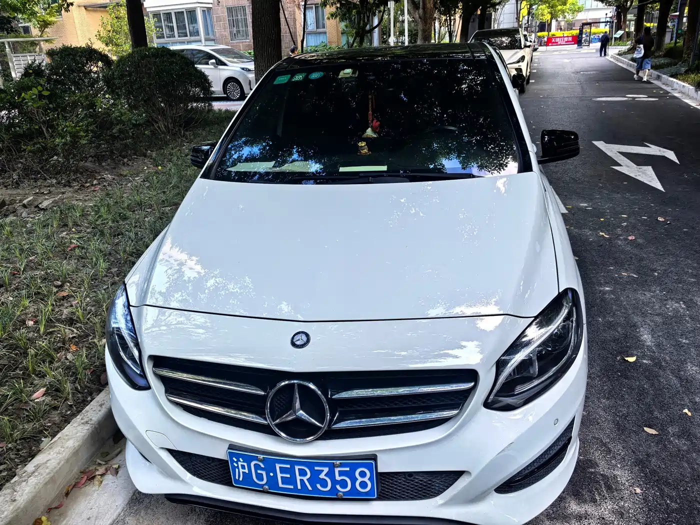 صورة 2 - Mercedes-Benz B-Class